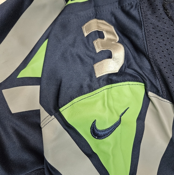 Nike On Field Seattle Seahawks Russell Wilson #3 STITCHED NFL Jersey Size 44 - Picture 8 of 16